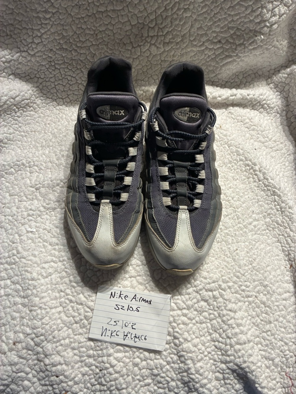 Nike Air Max Men's Shoes Black and Gray